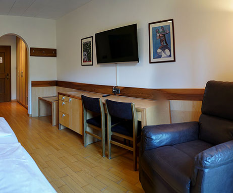 Ahorn-Nuss Zimmer